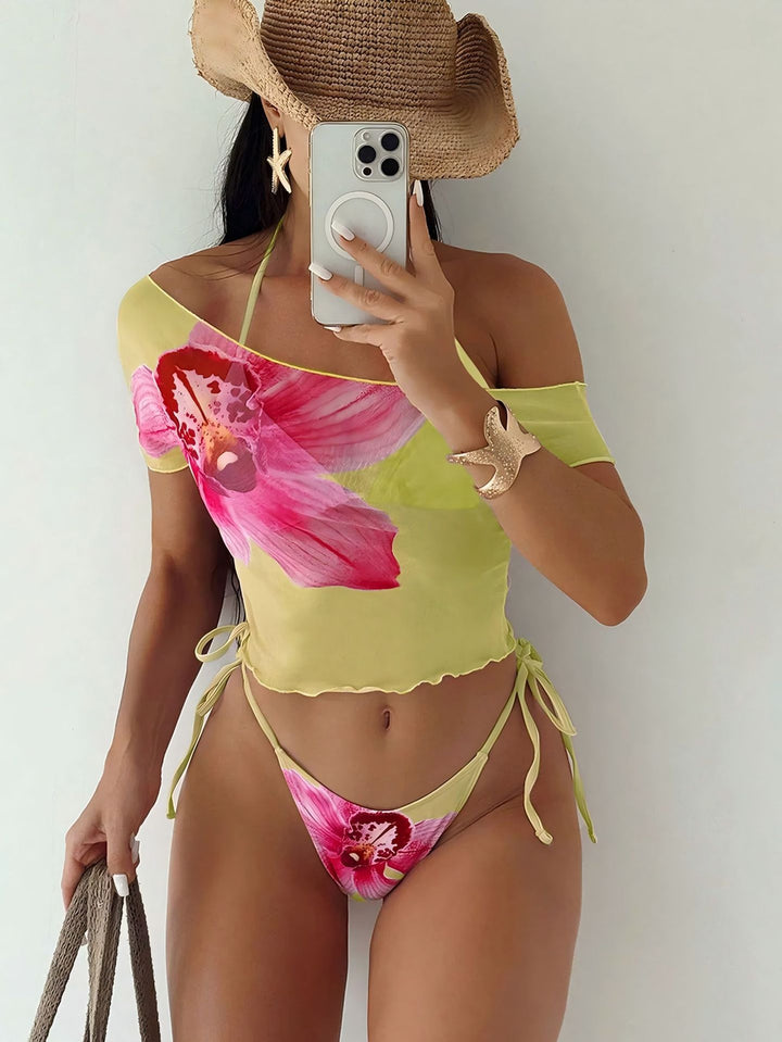 Women's bikini set with asymmetrical top and floral design Mune Fashion