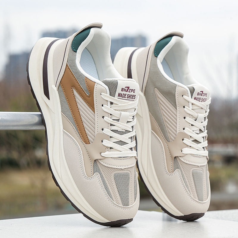 Women's sporty sneakers with cushioning technology and breathable upper material Mune Fashion