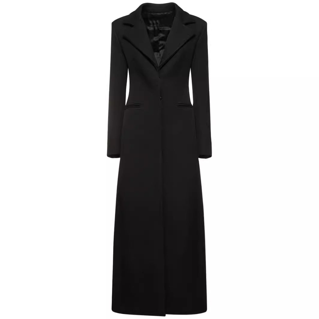 Women's Tailored Longline Coat with Notched Lapel and Single-Breasted Cut Mune Fashion