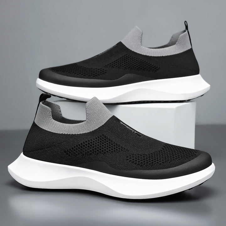 Women's Light Sneakers with Elastic Mesh Upper Mune Fashion