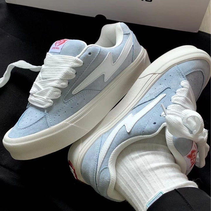 Women Sporting Sneakers with High-Quality Suede and Mesh Combination Mune Fashion