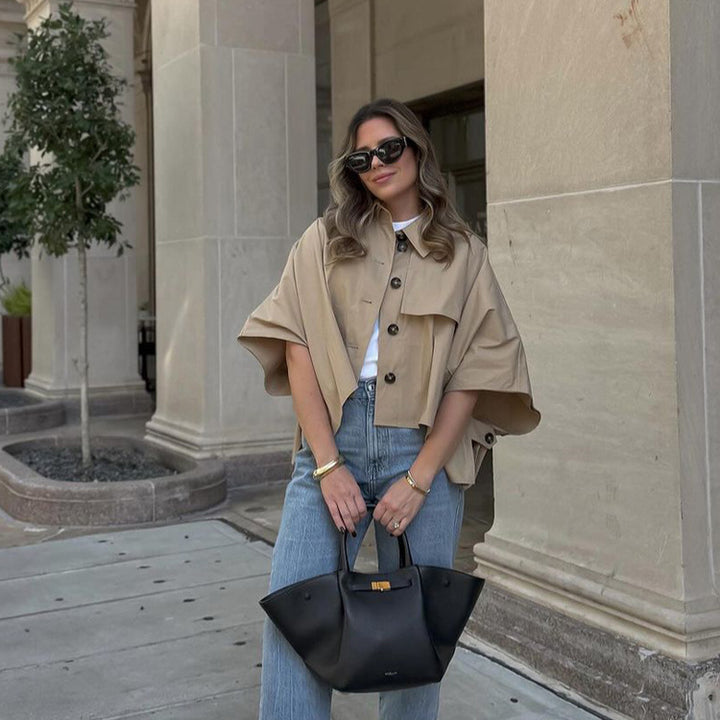 Women's short water-repellent cape jacket in trench style with wide lapel collar Mune Fashion
