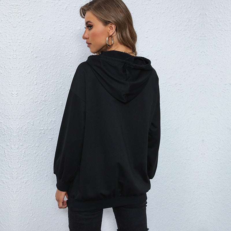 Women's oversized hoodie in college style with kangaroo pocket and front print Mune Fashion