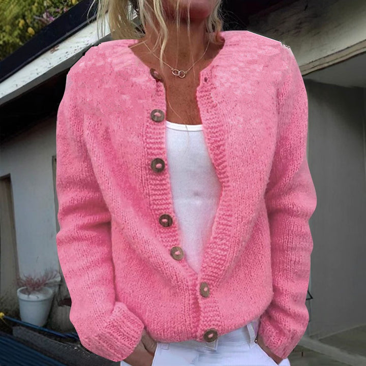 Ladies cozy knitted cardigan with decorative wooden buttons and round neckline Mune Fashion