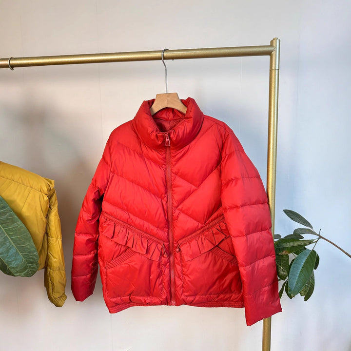 Women's quilted parka with stand-up collar, tailored ruffle detail and thermal insulation Mune Fashion