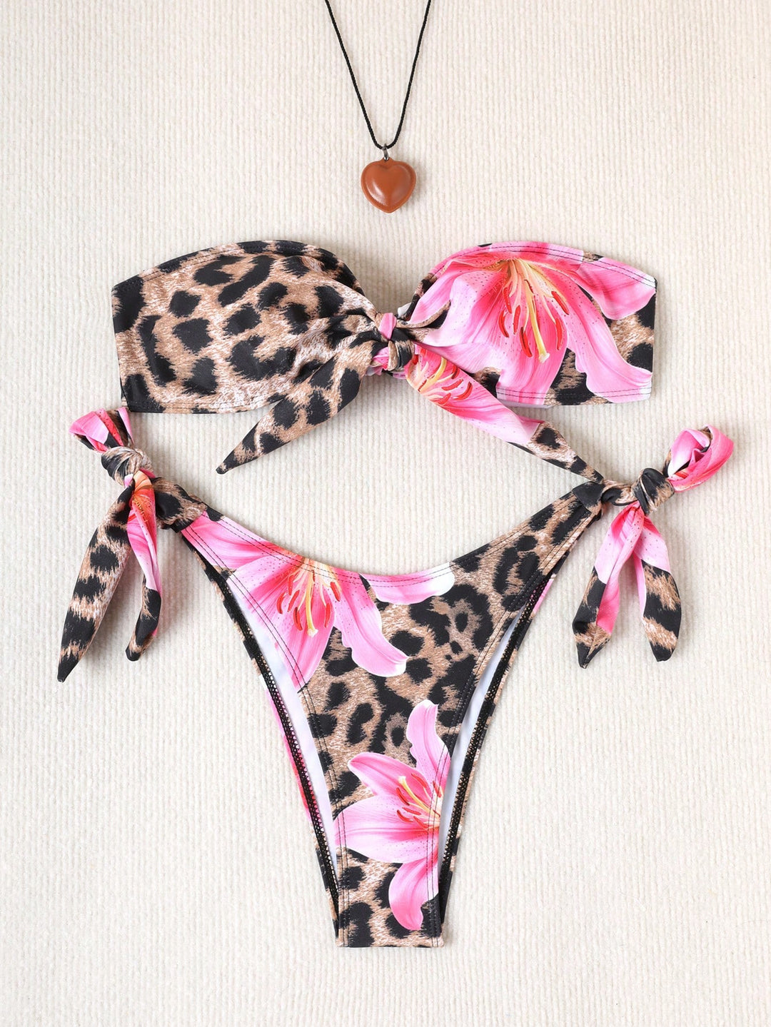 Women’s bikini set with floral leopard pattern and adjustable straps Mune Fashion