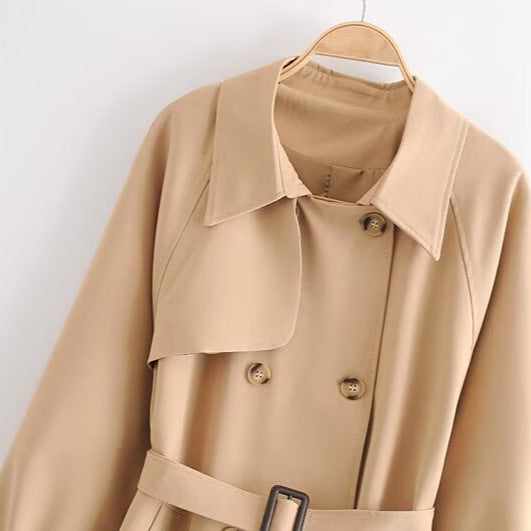 Women's Double-breasted Trench Coat with Waist Belt and Shoulder Yoke Mune Fashion