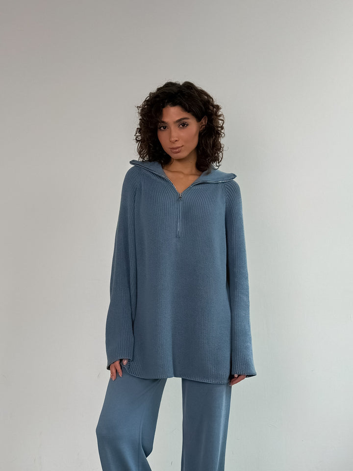 Women's knit tunic with half zipper and wide standing collar Mune Fashion