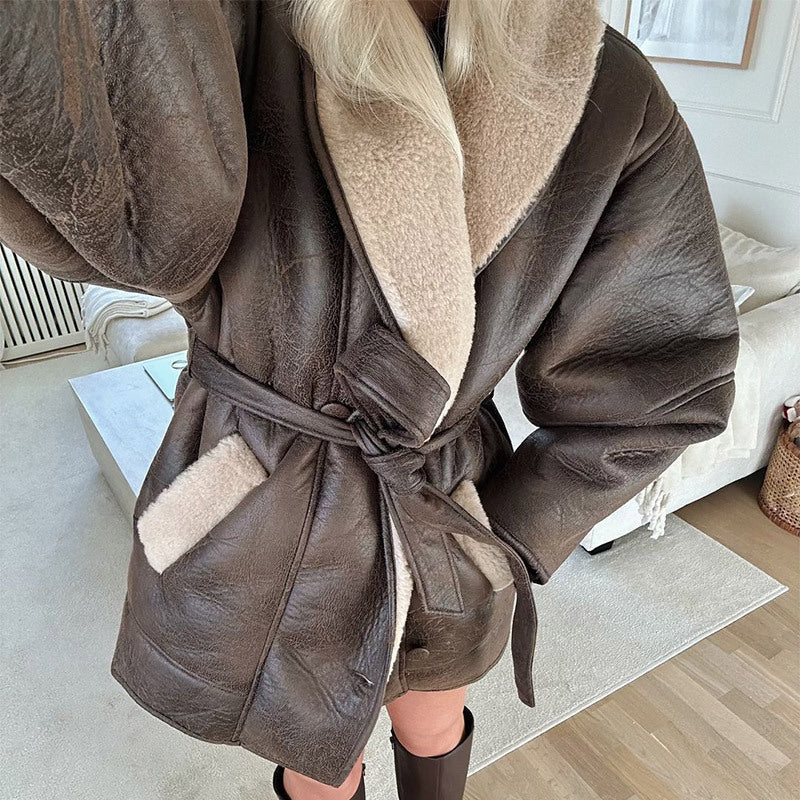 Women's casual jacket with soft lining and practical pockets Mune Fashion