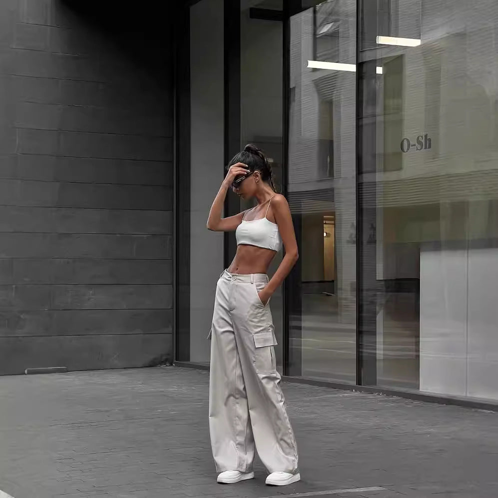 Women's Loose High-Waist Cargo Pants with Oversized Silhouette and Flap Pockets Mune Fashion