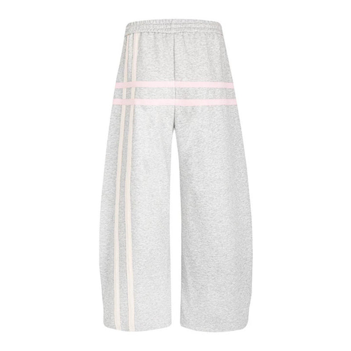 Ladies wide culotte sweatpants in palazzo style with comfort waistband, drawstring, and decorative waistband Mune Fashion