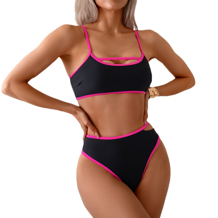 Women's Sporty Bikini with Unique Cut-out Details Mune Fashion