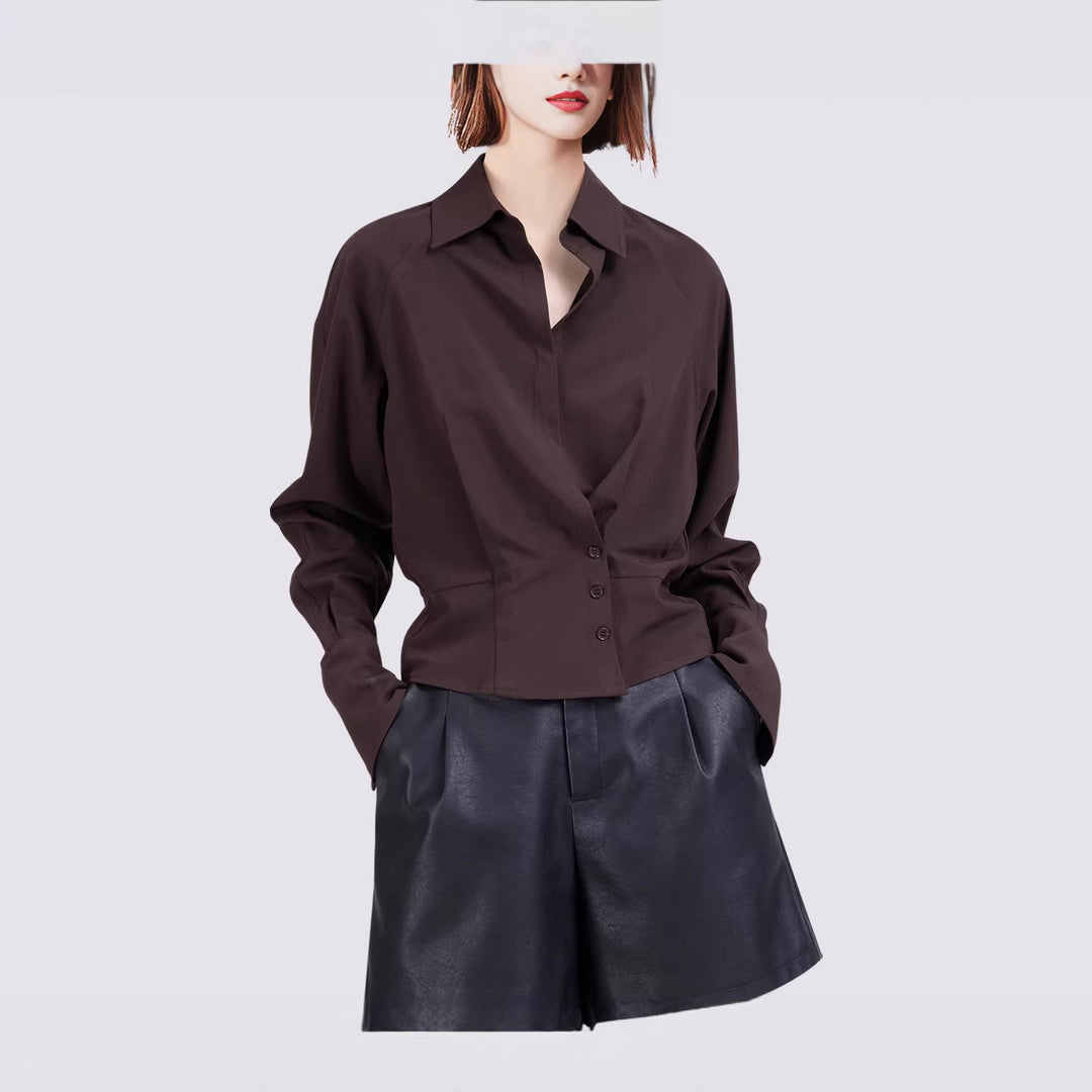 Women Elegant Blouse with Innovative Cut Mune Fashion