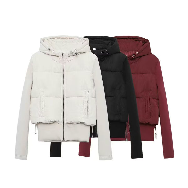 Women short-cut hybrid quilted jacket with hood, waist drawstring and elastic sleeves Mune Fashion