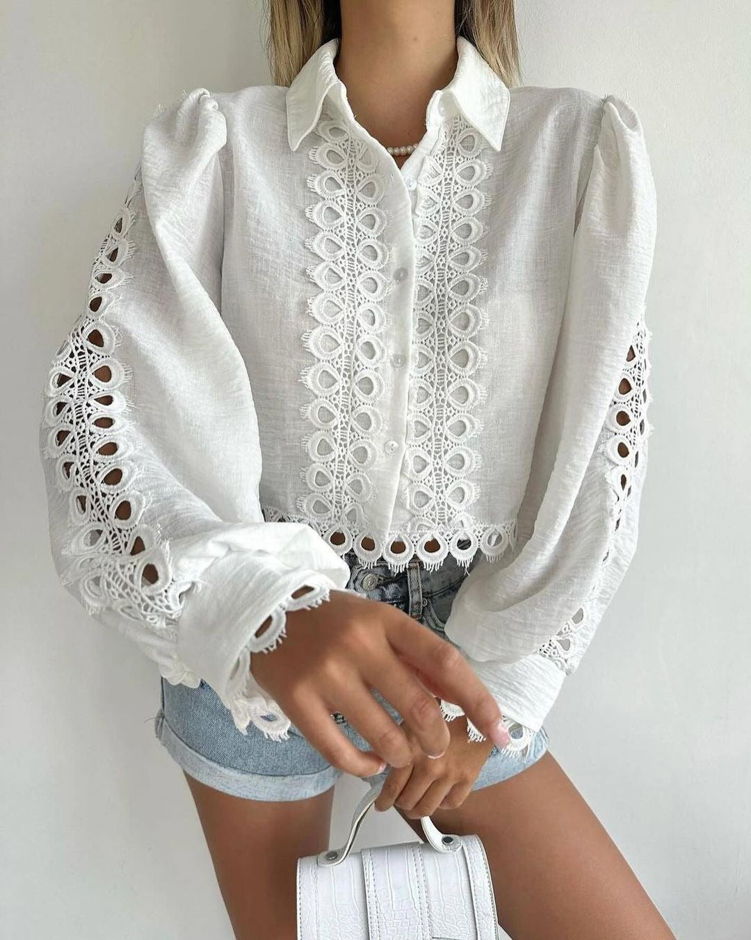 Women's Embroidered Linen Blouse with Lace, Balloon Sleeves and Shirt Collar Mune Fashion