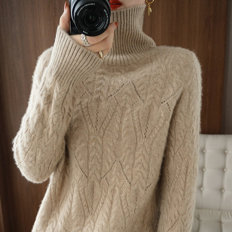 Women's Soft Mohair-Look Oversized Roll Neck Sweater with Lace Cable Structure Mune Fashion