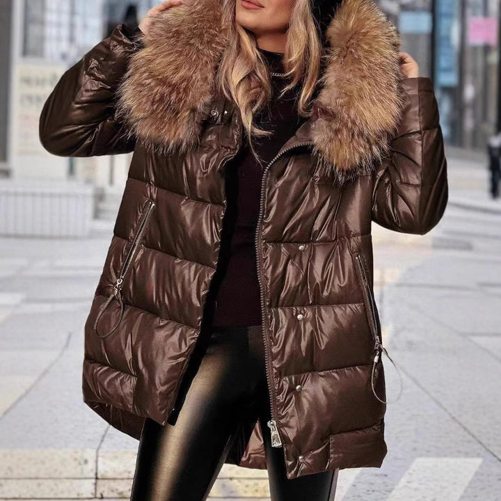 Women’s Winter Down Jacket with Removable Hood and Luxurious Fur Collar Mune