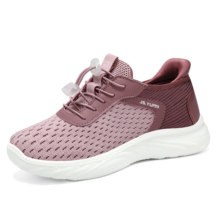 Women's lightweight knit sneakers with elastic sock entry, quick-lace closure and cushioned EVA midsole Mune Fashion