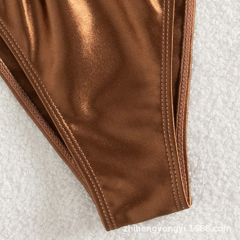Ladies triangle bikini with high-quality shiny material and adjustable side ties Mune Fashion