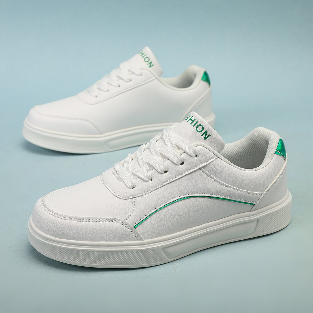 Women's low-cut faux leather sneakers with holographic heel trim Mune Fashion
