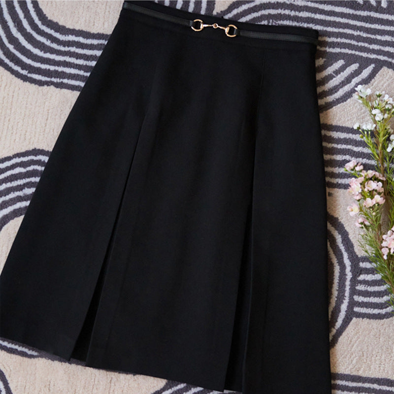 Women's midi skirt with swinging design and waist belt Mune Fashion
