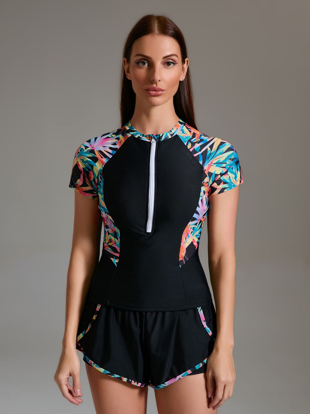 Ladies sporty swimsuit with innovative zipper and stylish short pants Mune Fashion