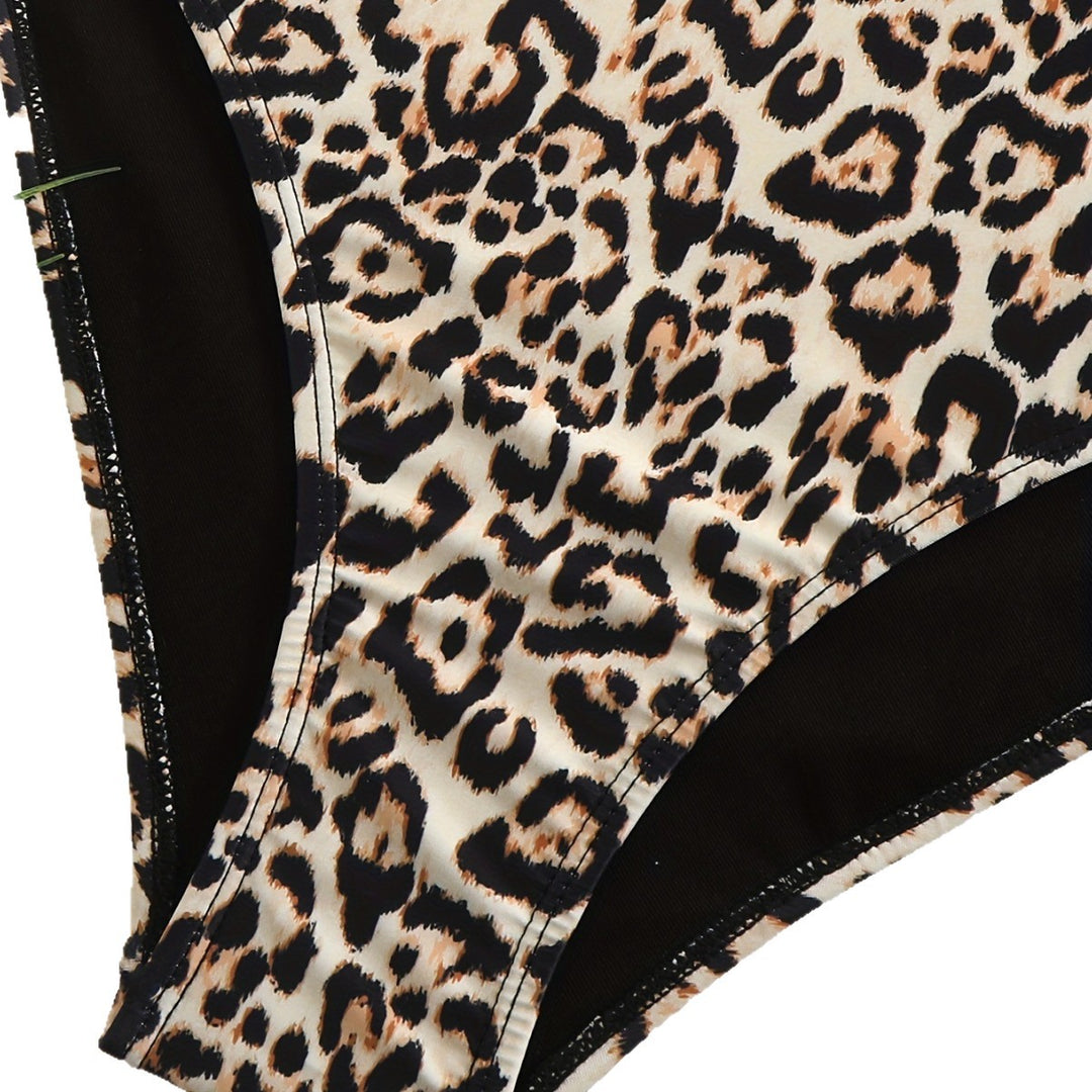 Women's triangle bikini set with elegant wrap and sophisticated animal print Mune Fashion
