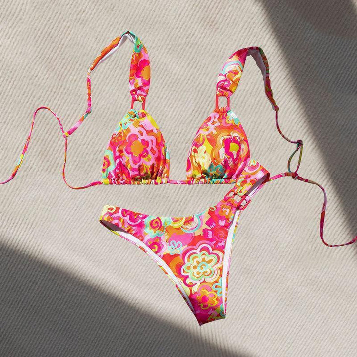 Women's triangle bikini with playful floral design and adjustable straps Mune Fashion