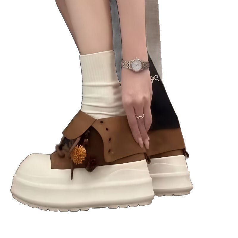 Women's Sporty Platform Sneakers with Playful Charms Mune Fashion