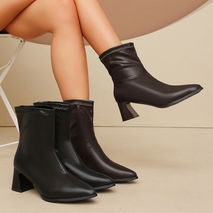 Women's ankle-high ankle boots with pointed silhouette, elastic shaft and geometric block heel Mune Fashion