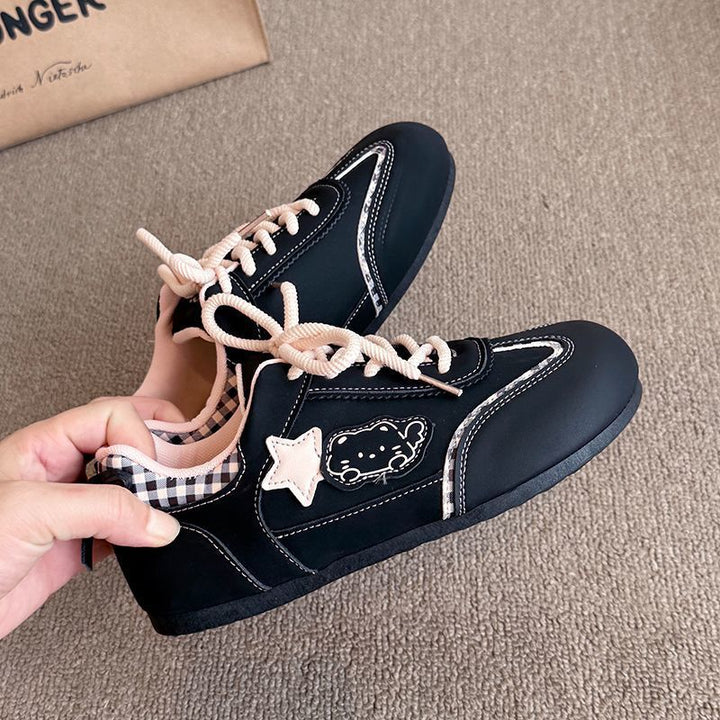 Women's sneakers with playful animal design and breathable upper material Mune Fashion