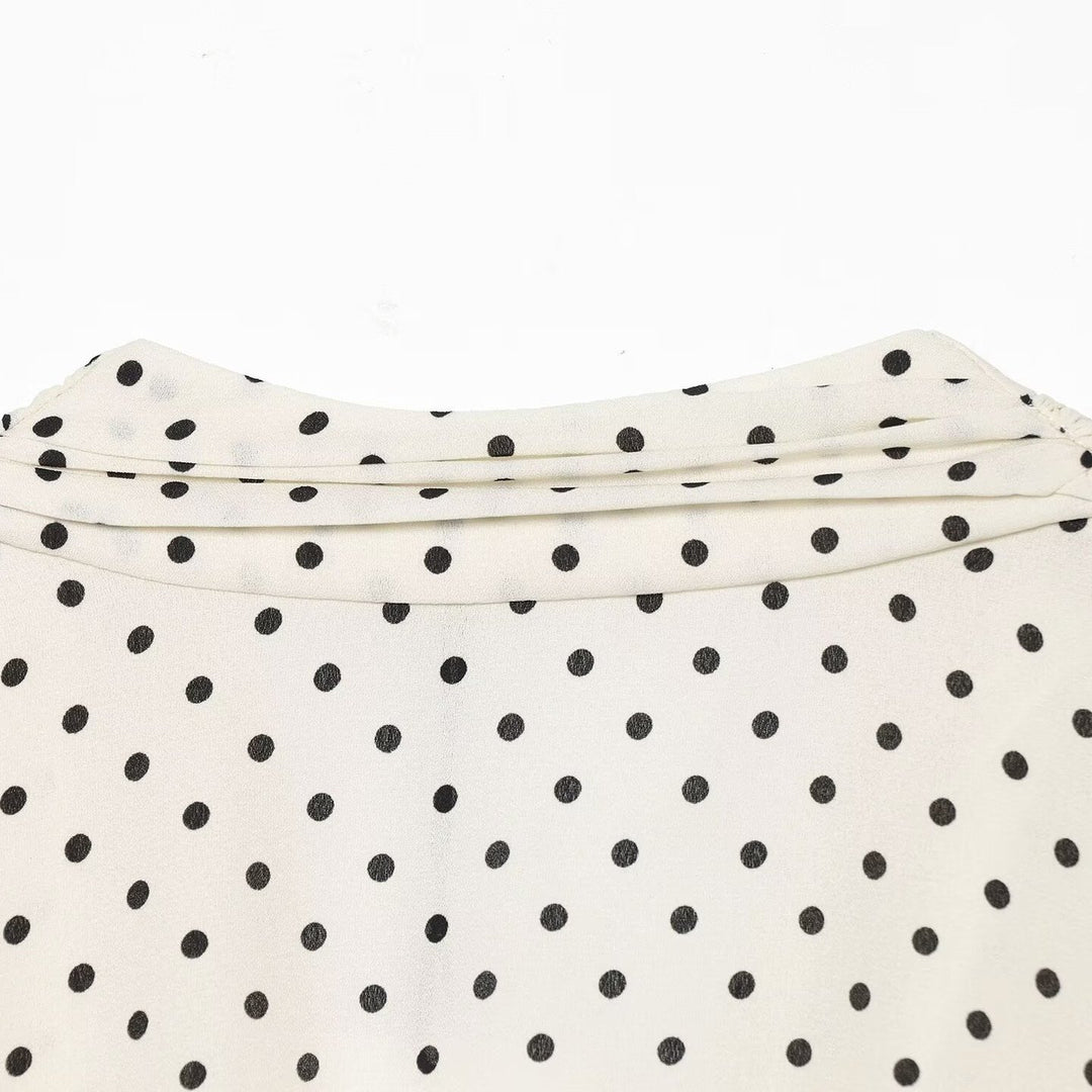 Women Polka Dot Blouse with V-Neck, Ruffled Hem and Balloon Sleeves Mune Fashion