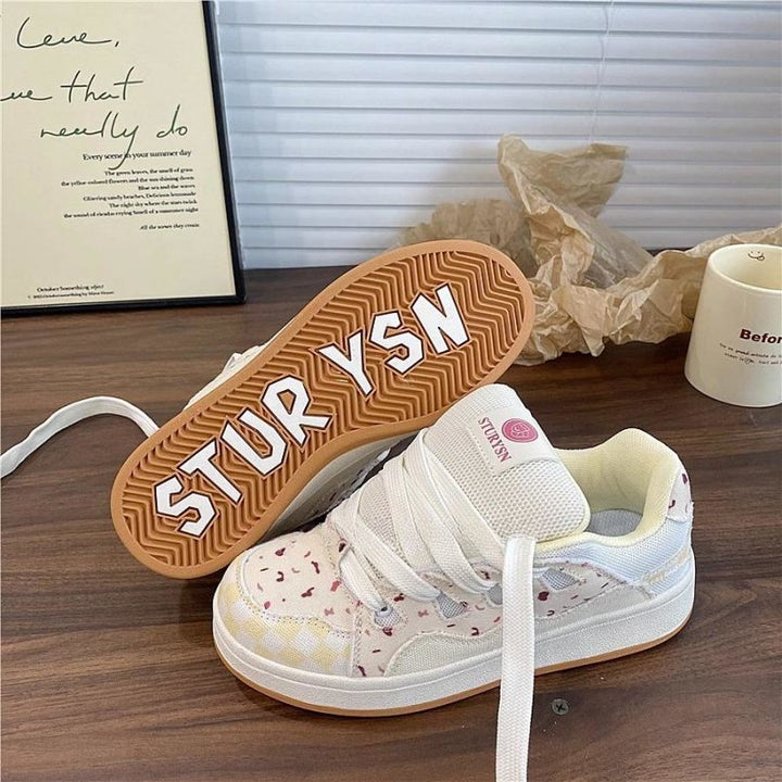 Women Comfortable Sneakers with Playful Design Mune Fashion