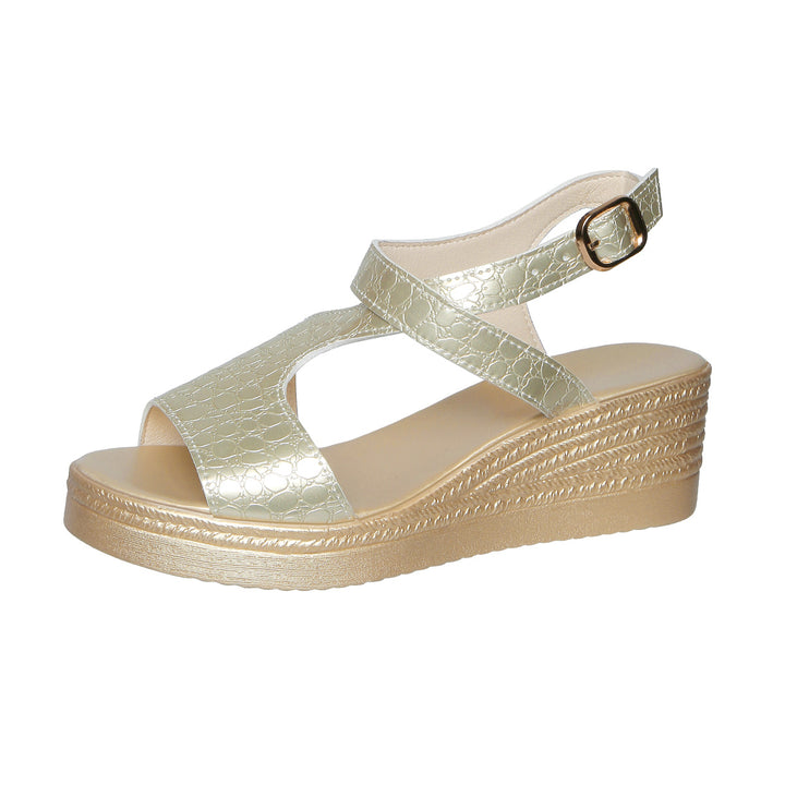 Women's wedge sandals with crocodile embossing, adjustable ankle strap and braided platform Mune Fashion