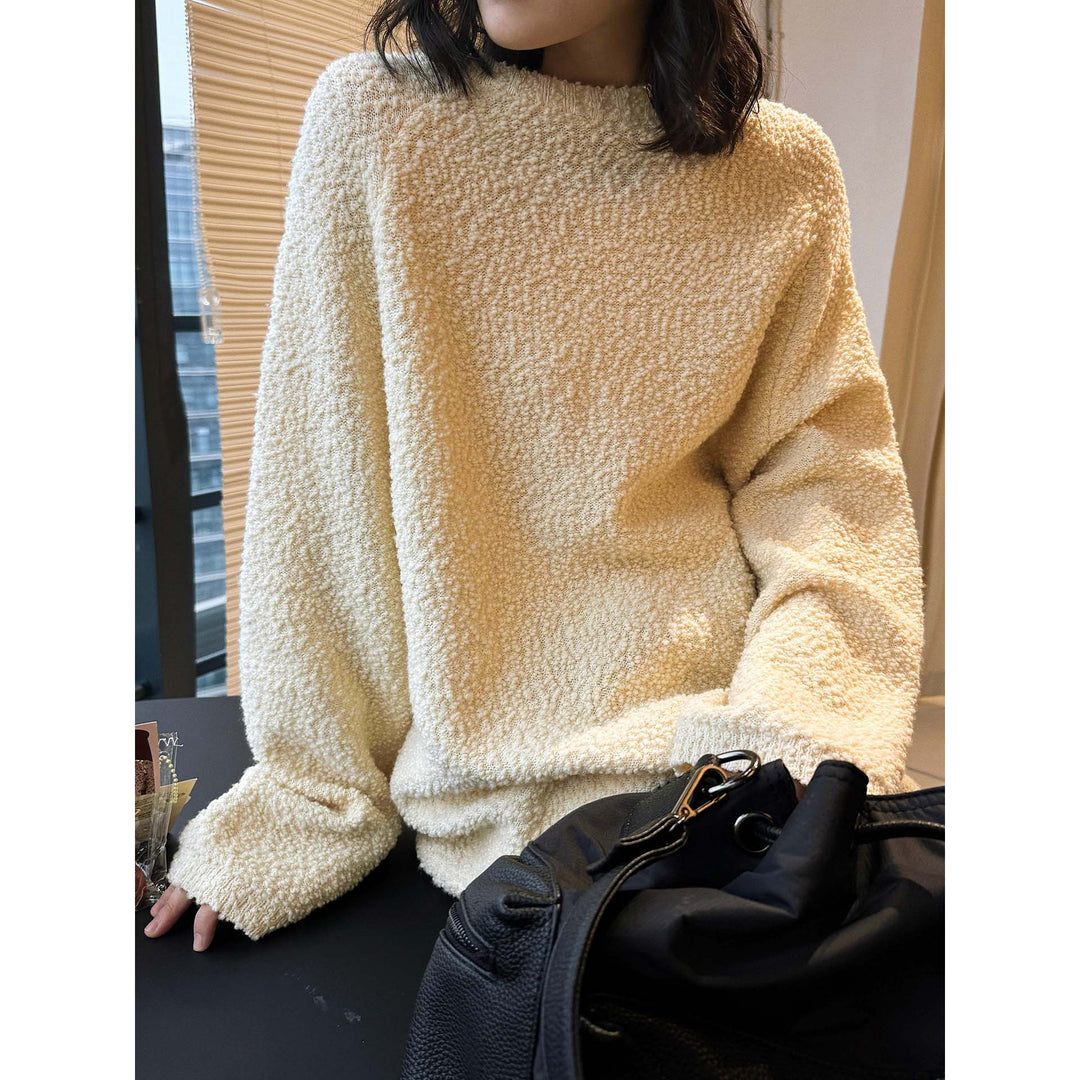Women Fluffy Boucle Sweater in Oversize Cut Mune Fashion