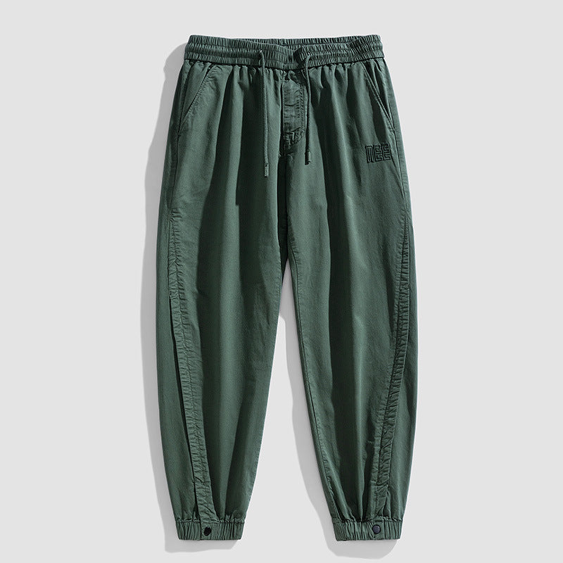 Herren Leichte Baumwoll-Joggerhose mit Tunnelzug, elastischem Knöchelabschluss und dezenter Logostickerei Mune Fashion