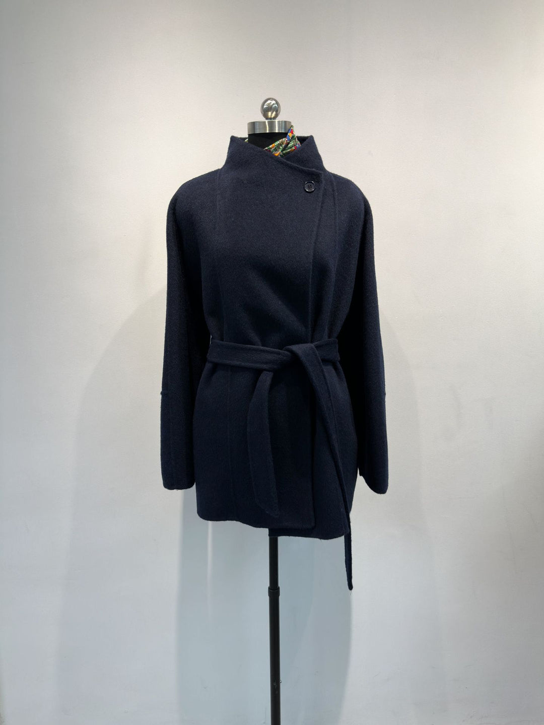 Ladies Stylish Wrap Jacket Mune Fashion