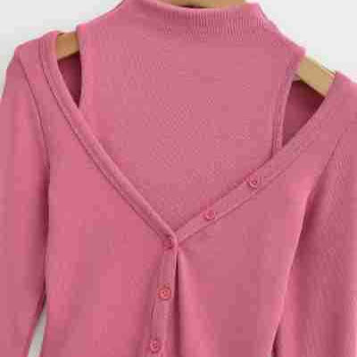 Ladies two-piece knit set with integrated high neck vest and asymmetric button cardigan Mune Fashion