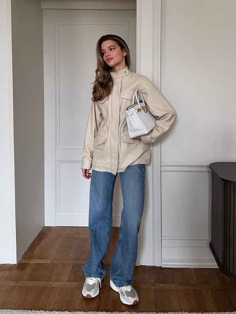 Women's oversized field jacket made of wool blend with stand-up collar and applied flap pockets