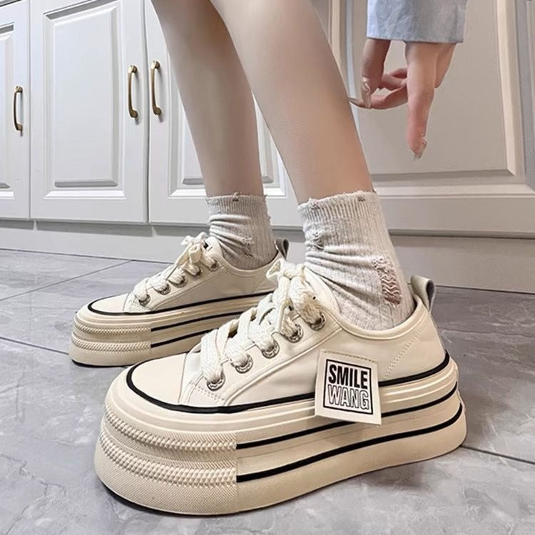 Women's Platform Sneakers with Double Sole and Trendy Design Mune Fashion