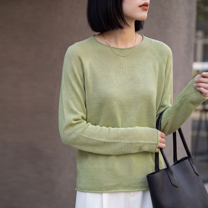 Women Light Round Neck Sweater in Cashmere Look with Raglan Sleeves Mune Fashion