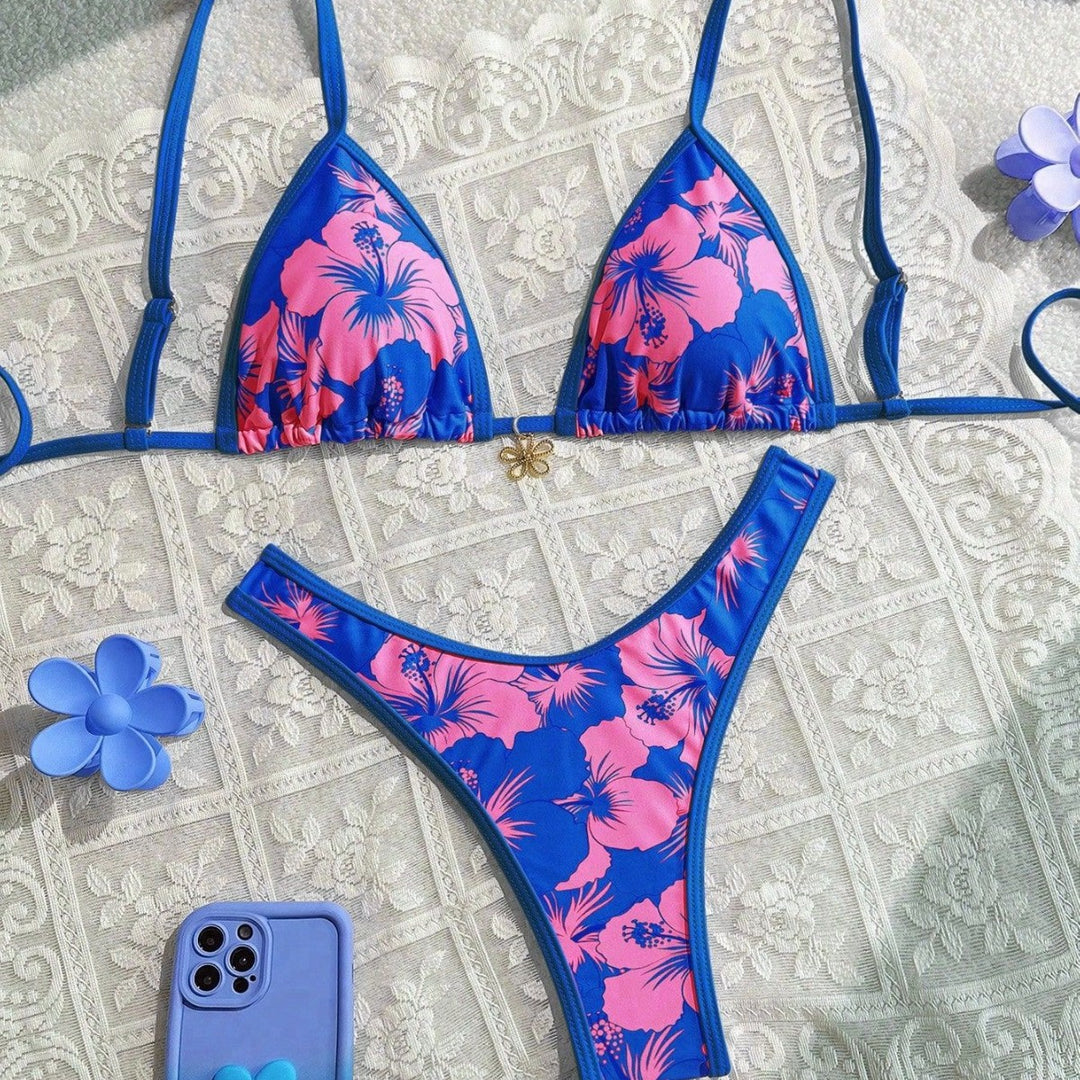 Women's triangle bikini with floral design and adjustable straps Mune Fashion