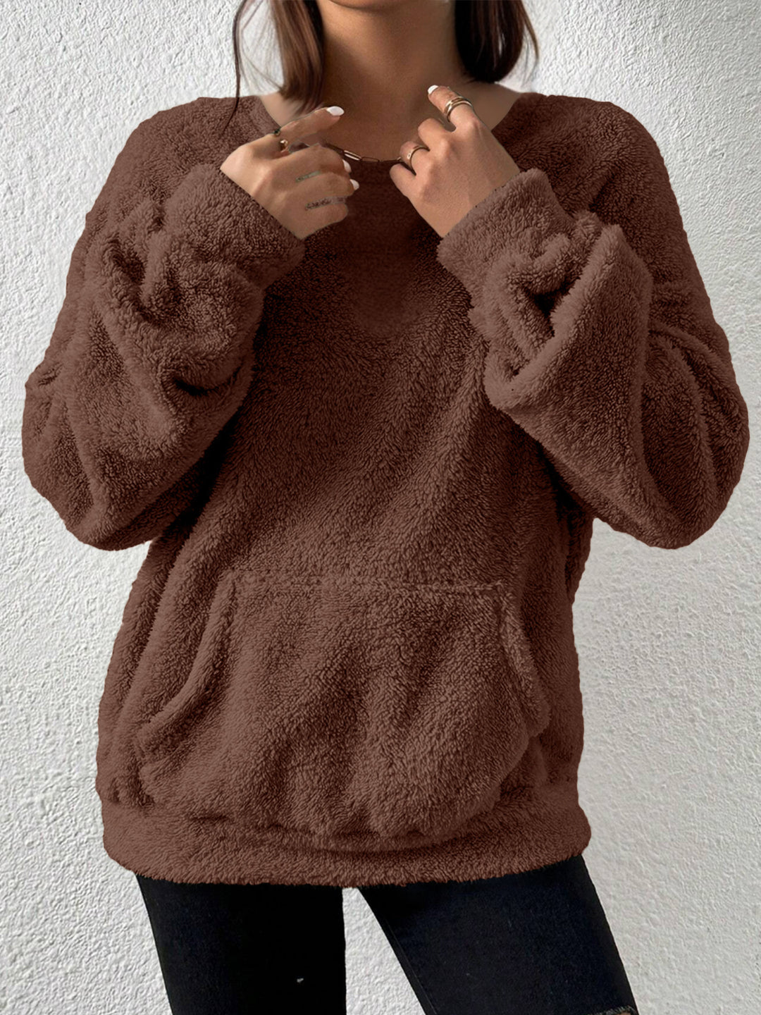 Women Cozy Teddy Fleece Sweater with Kangaroo Pocket Mune Fashion