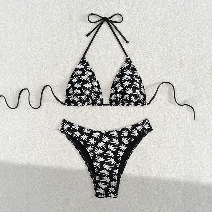 Women's Triangle Bikini with Creative Leaf Pattern Mune Fashion
