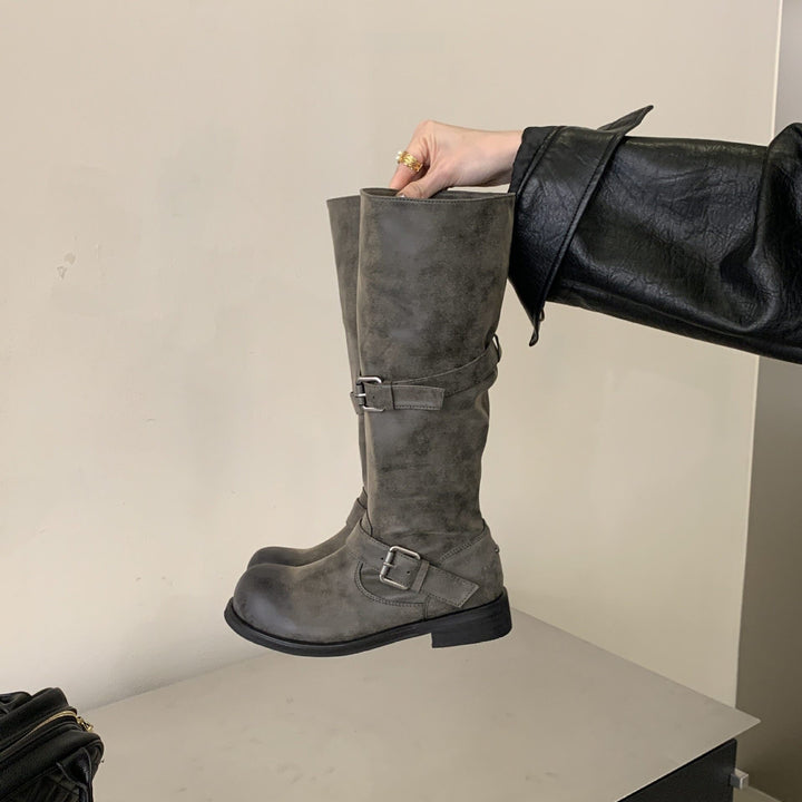 Women’s boots with decorative buckles Mune Fashion