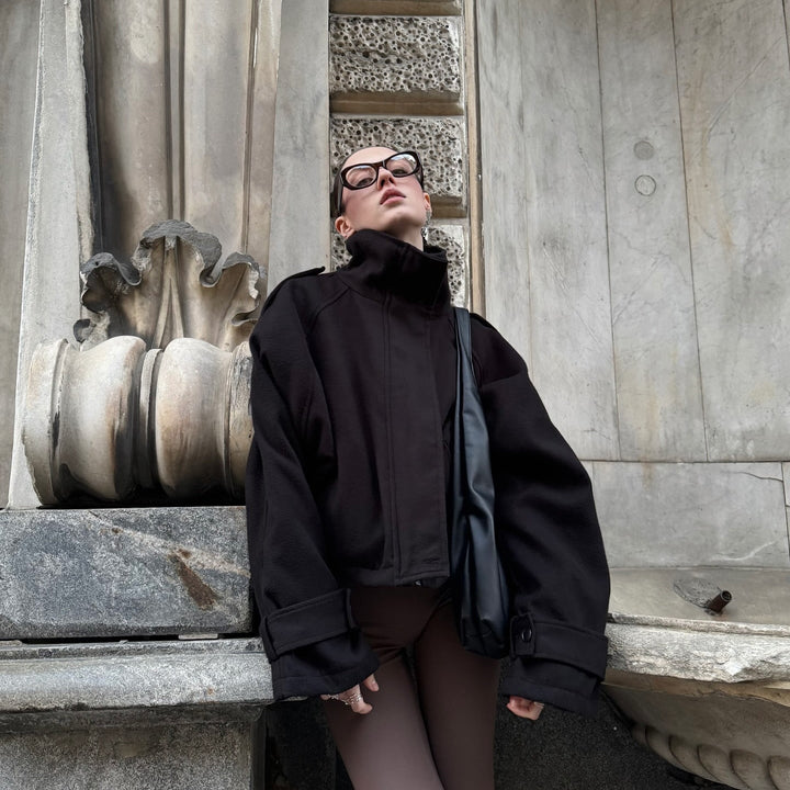 Women Oversized Wool Jacket with Modern Cut and Practical Pockets Mune