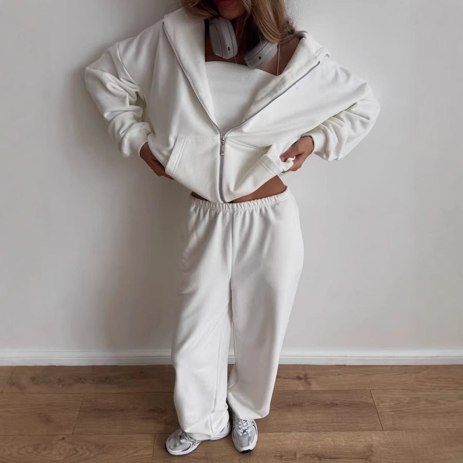 Women's Loungewear Set Mune Fashion: Oversized Zip Hoodie with Hood and Wide High-Waist Sweatpant made of Soft Fleece
