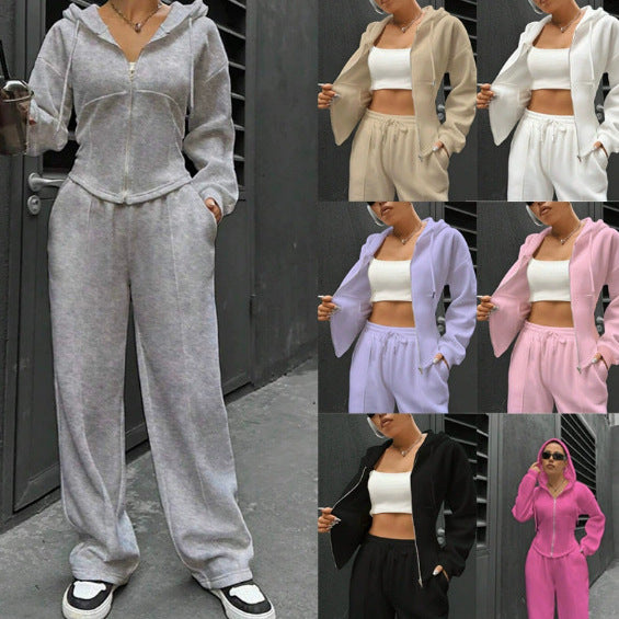 Women’s zip hoodie and wide sweatpants set with tailored seam guidance Mune Fashion