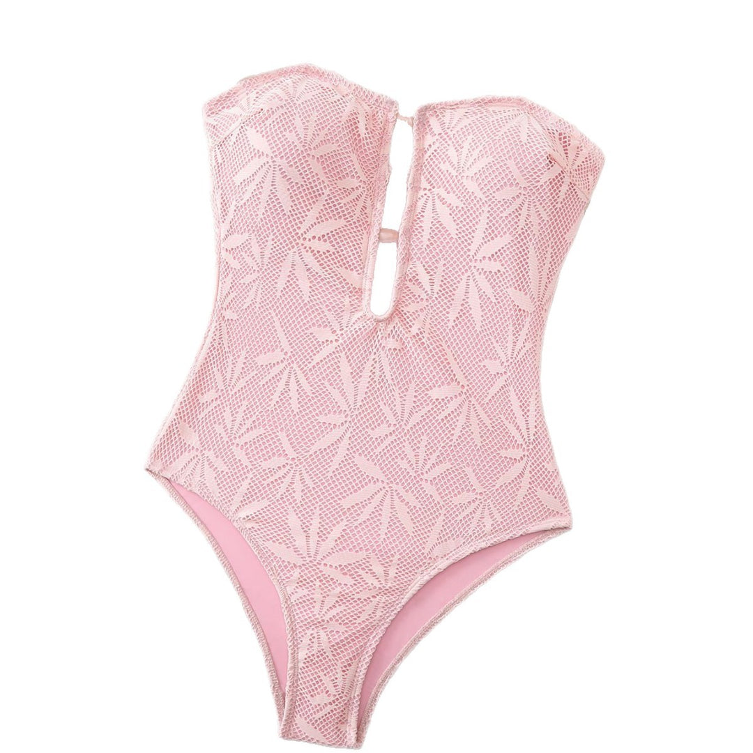 Women's Elegant Design Swimsuit with Special Cut Mune Fashion
