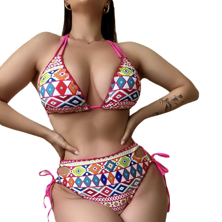 Women's triangle bikini with modern ethnic print Mune Fashion